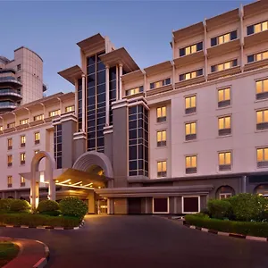 vizitați hotelul